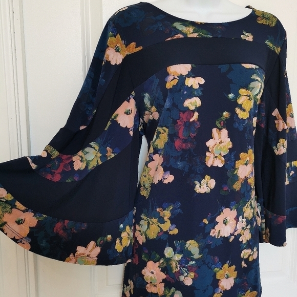 Nina Leonard Navy Blue Floral Jersey Top Large - Picture 5 of 13